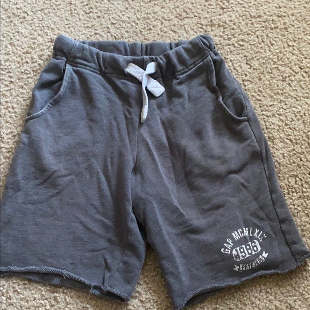 Gap kids shorts